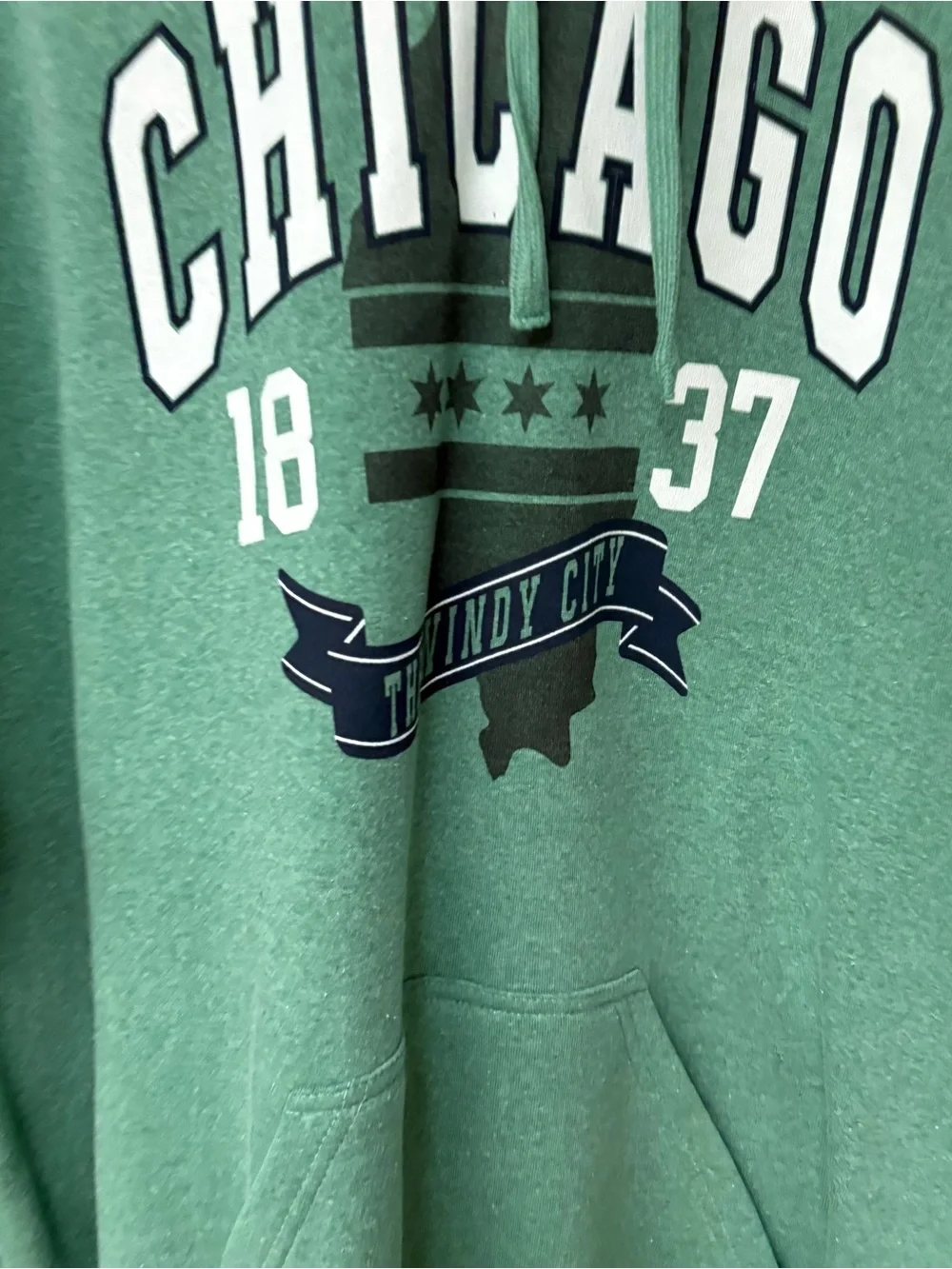 Green Crewneck Sweatshirt with Chicago Graphic